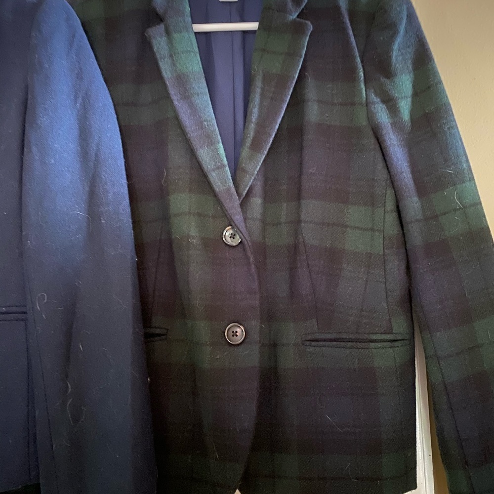 2 Women’s wool jackets. - Picture 3 of 3